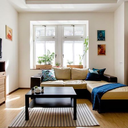 Downtown Delight Near The Basilica Apartment Будапеща Екстериор снимка