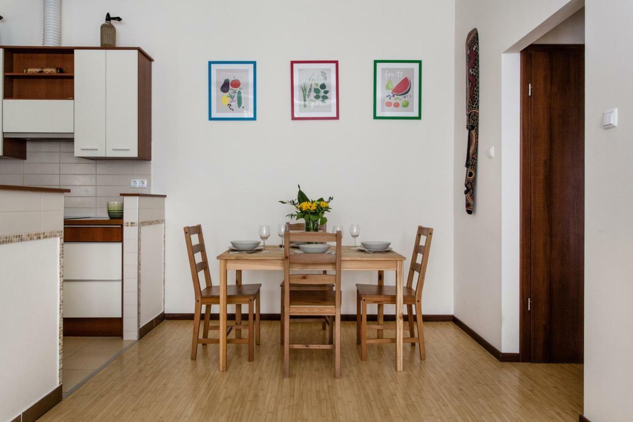 Downtown Delight Near The Basilica Apartment Будапеща Екстериор снимка