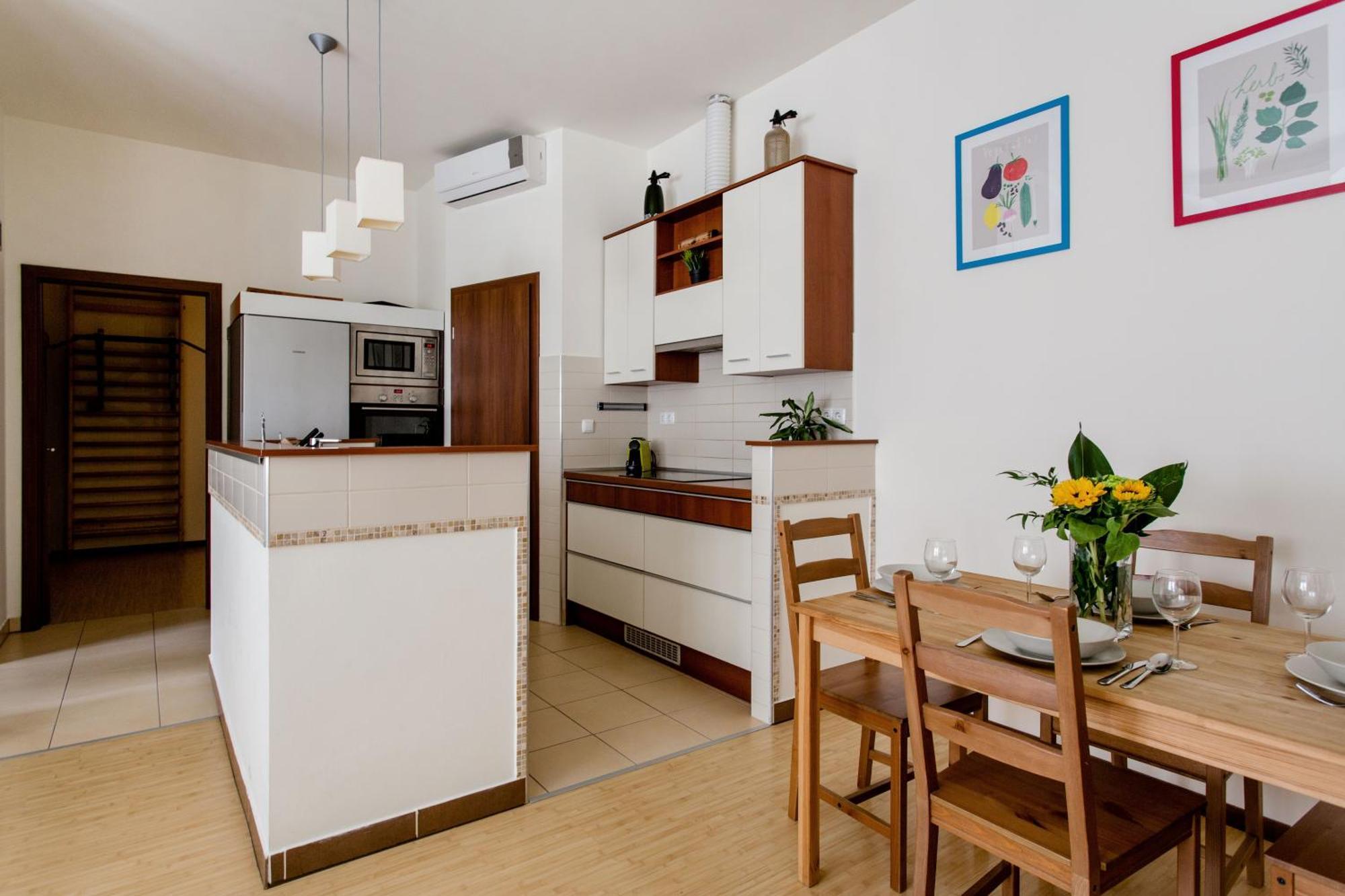 Downtown Delight Near The Basilica Apartment Будапеща Екстериор снимка