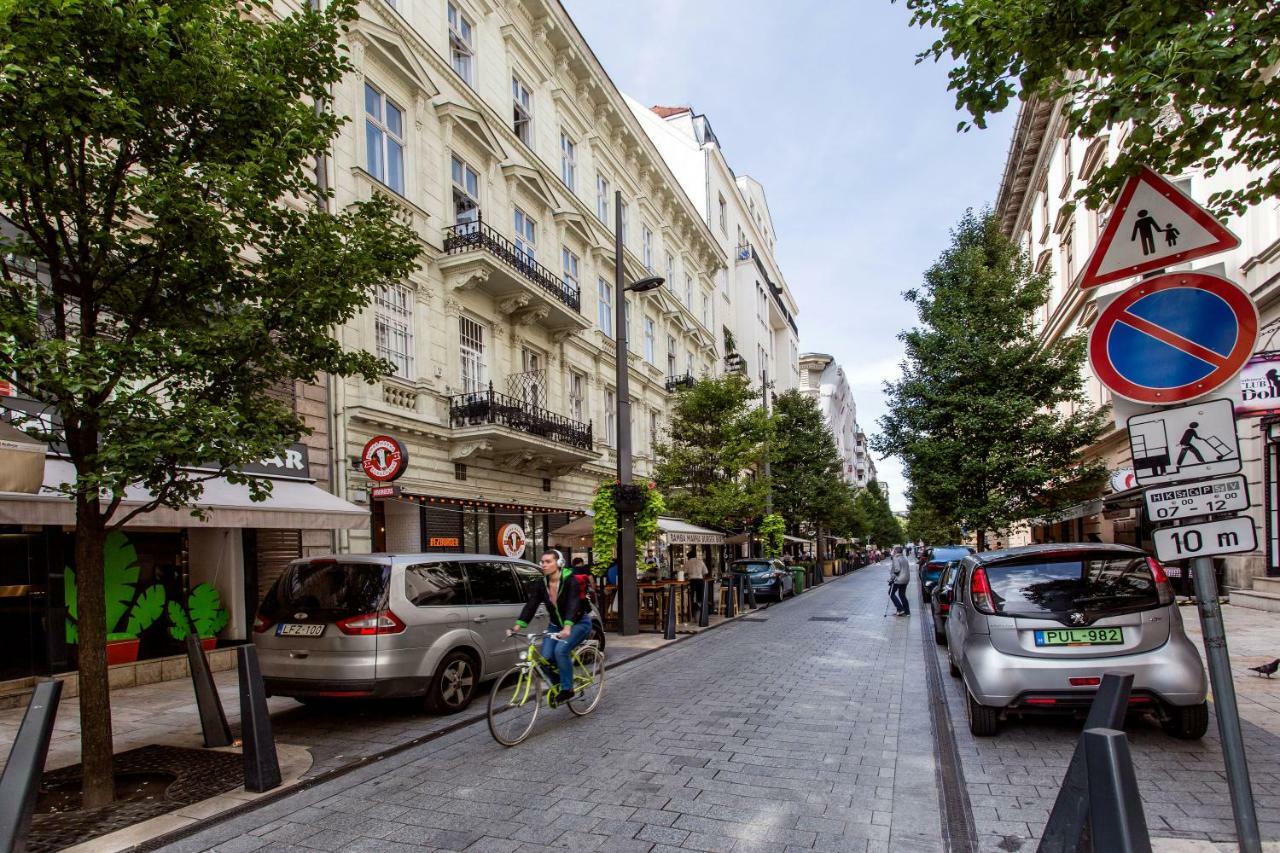 Downtown Delight Near The Basilica Apartment Будапеща Екстериор снимка